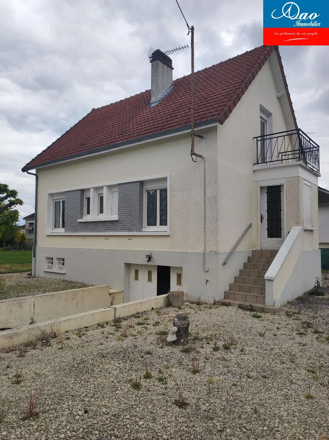 Maison de 85 m² à vendre à Saint André Les Vergers, 2 chambres, jardin arboré 