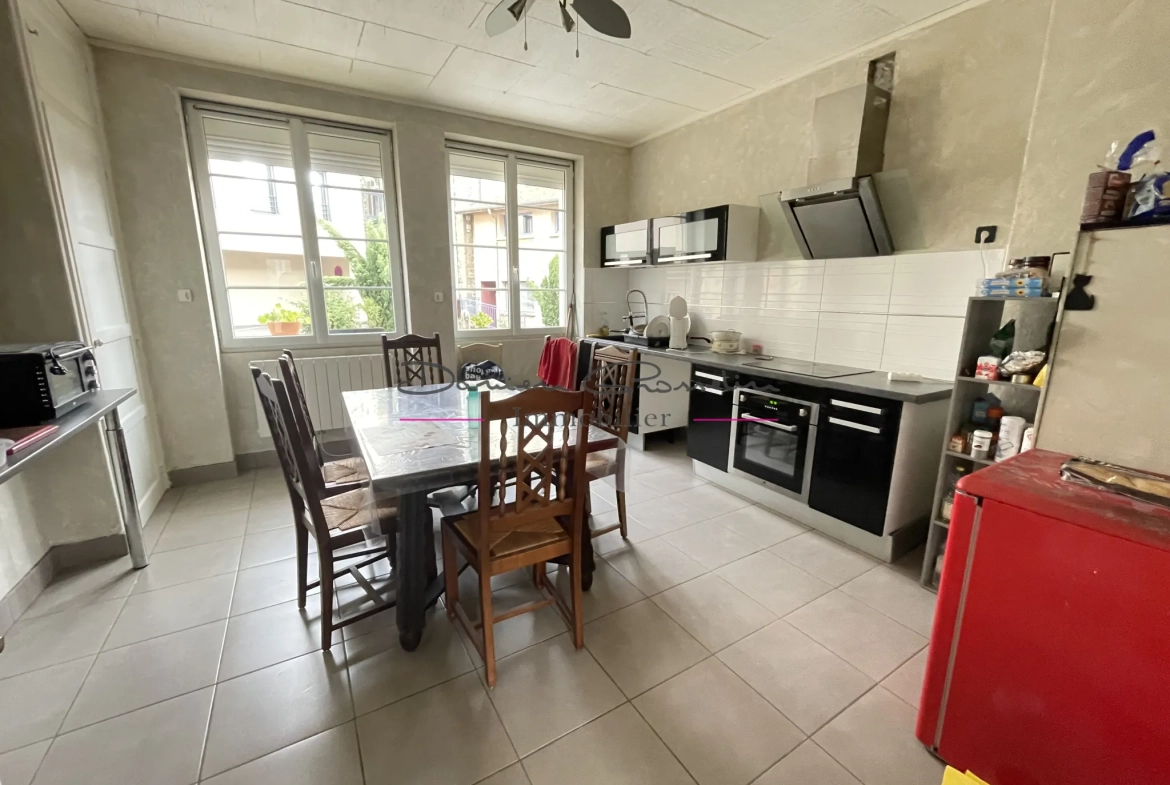 Appartement T2 bis avec cave et terrain à Amplepuis, village du 42 