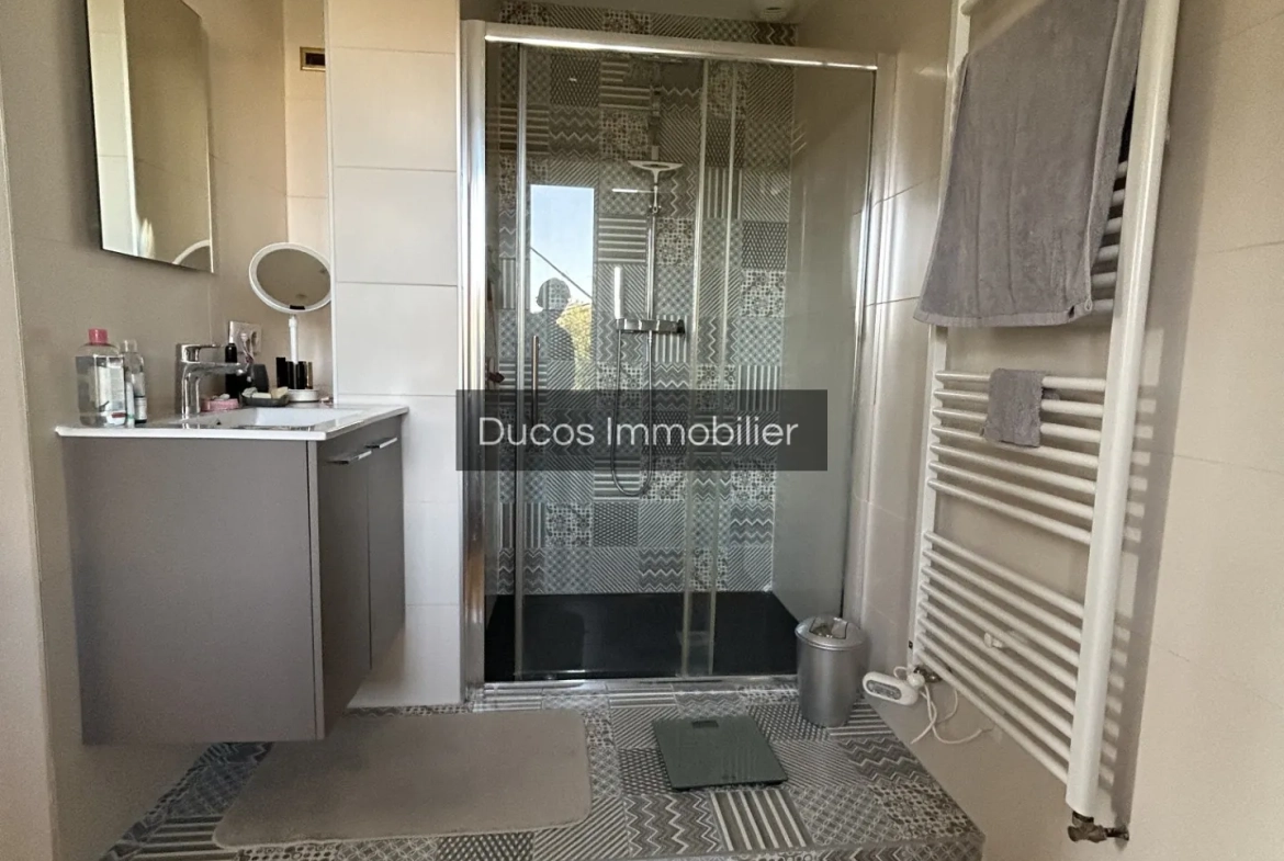 Magnifique maison rénovée avec terrasse et jardin à Marmande 