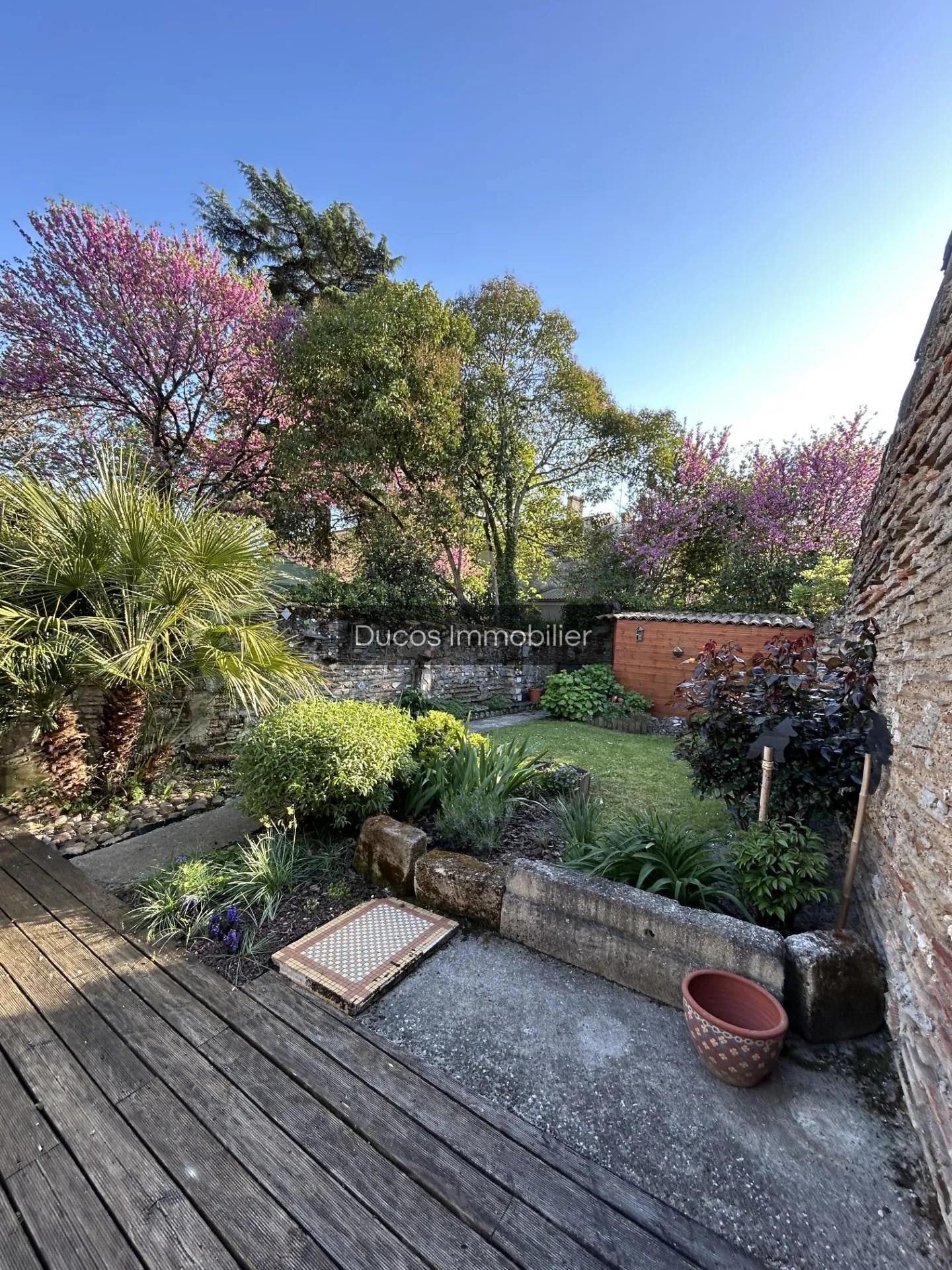 Magnifique maison rénovée avec terrasse et jardin à Marmande 
