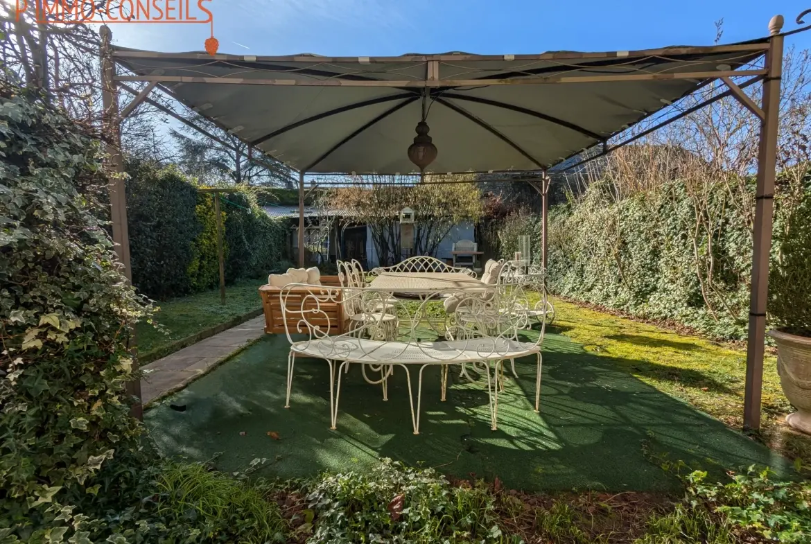 Belle maison familiale 4 chambres à Candé avec jardin 