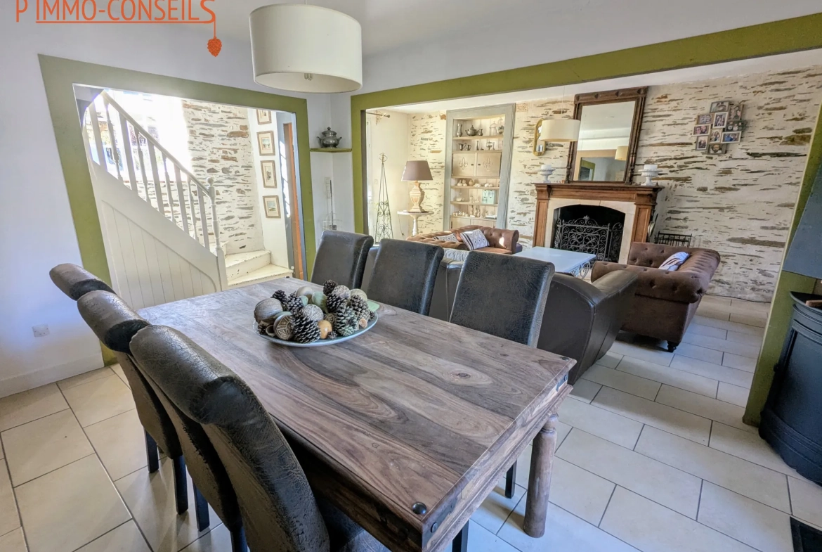 Belle maison familiale 4 chambres à Candé avec jardin 