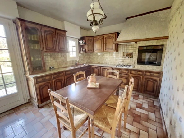 Maison de campagne à Plumeliau Bieuzy avec grand potentiel de rénovation 