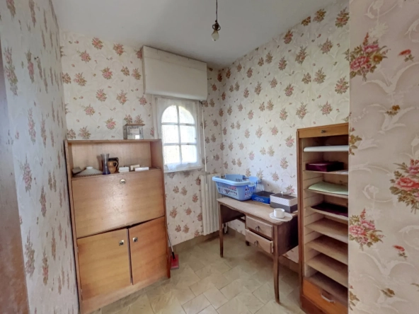 Maison de campagne à Plumeliau Bieuzy avec grand potentiel de rénovation 