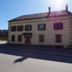Ferme ancienne de 1904 avec dépendances et terrain attenant près du Val d'Ajol
