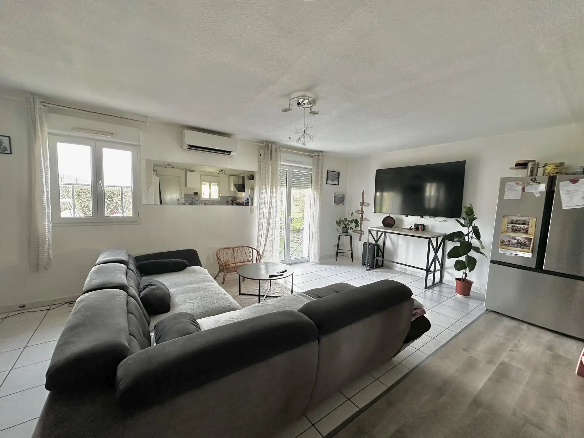 Maison à vendre à Capendu avec 3 chambres, garage et location en cours – proche toutes commodités 