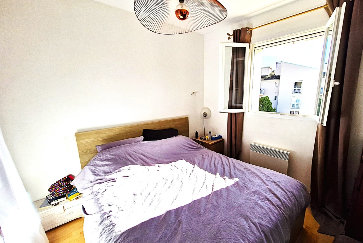 Bel appartement duplex de 3 pièces avec balcon à Sollies-Pont 