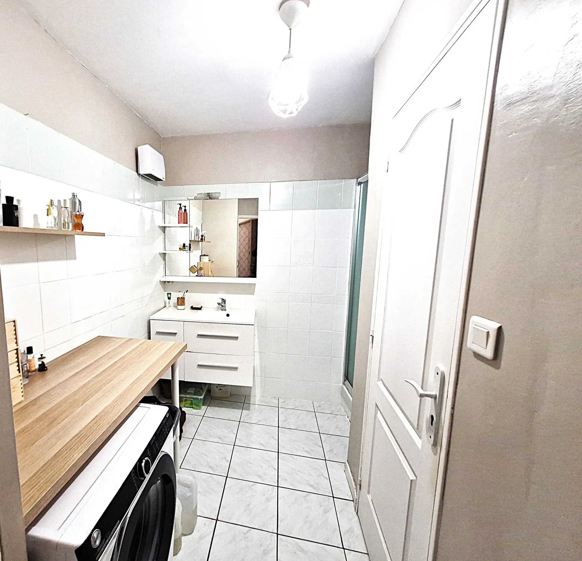Bel appartement duplex de 3 pièces avec balcon à Sollies-Pont 