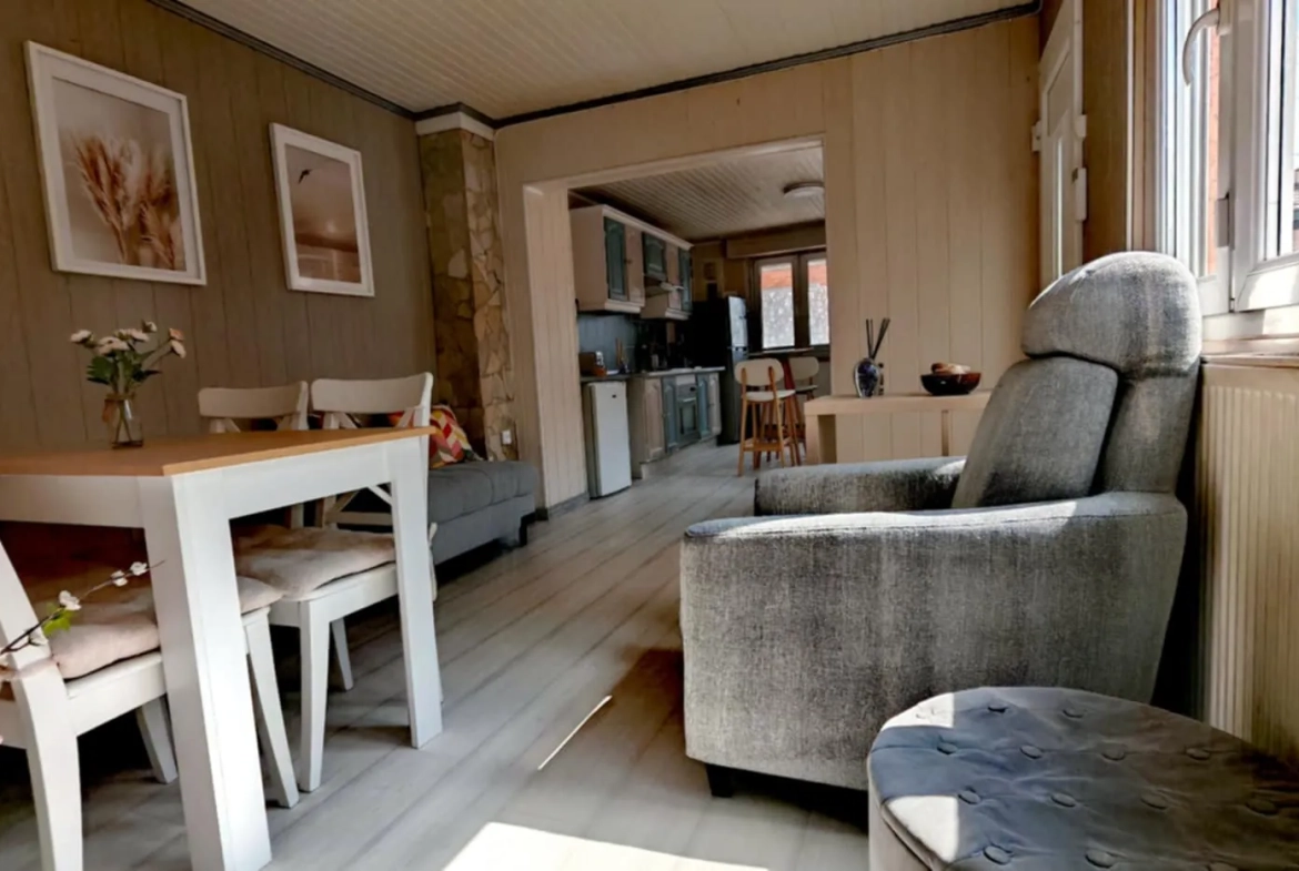 Plain-pied semi-individuel à vendre à Hénin-Beaumont - Jardinet et garage 