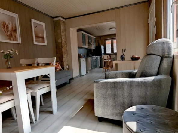 Plain-pied semi-individuel à vendre à Hénin-Beaumont - Jardinet et garage 