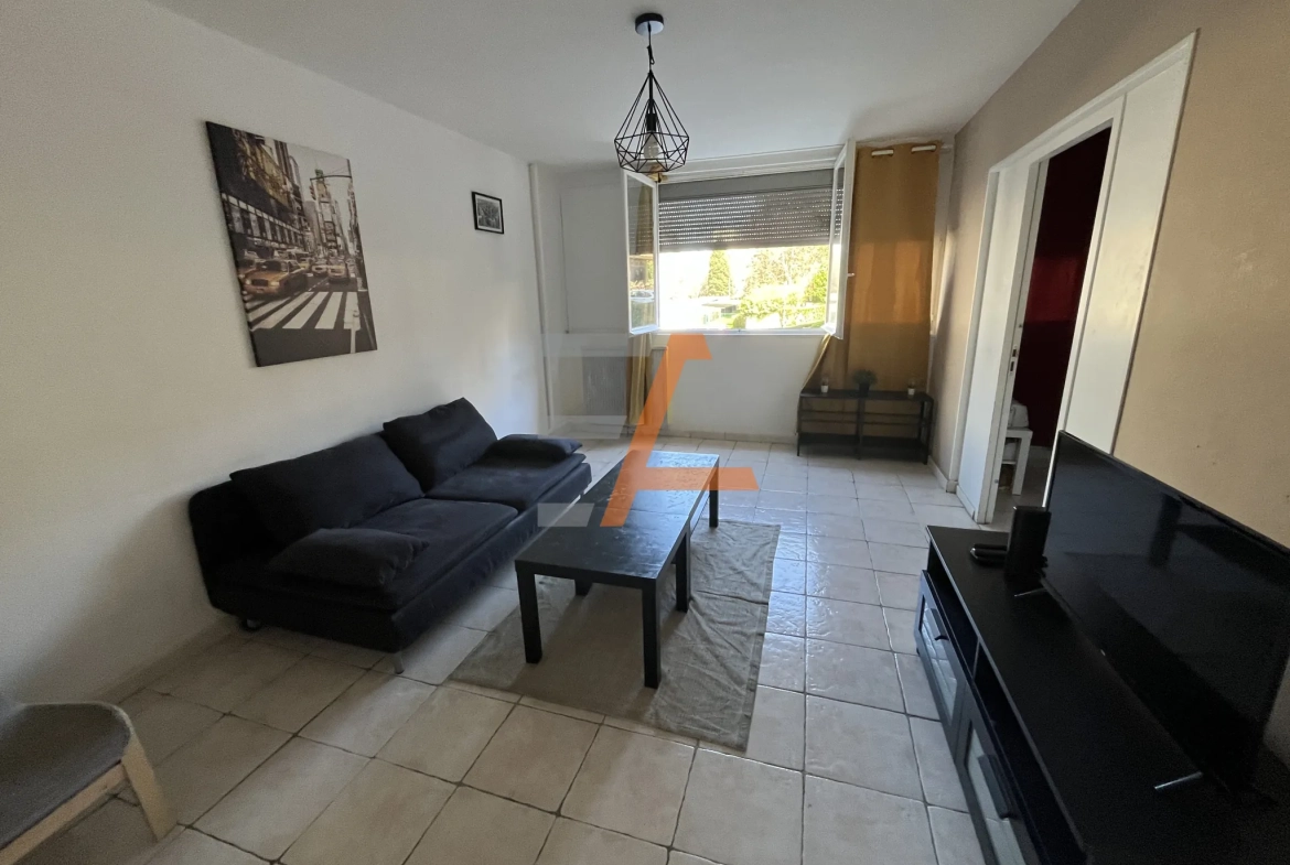 Appartement T4 à Saint-Étienne La Métare avec cave, idéal investissement 