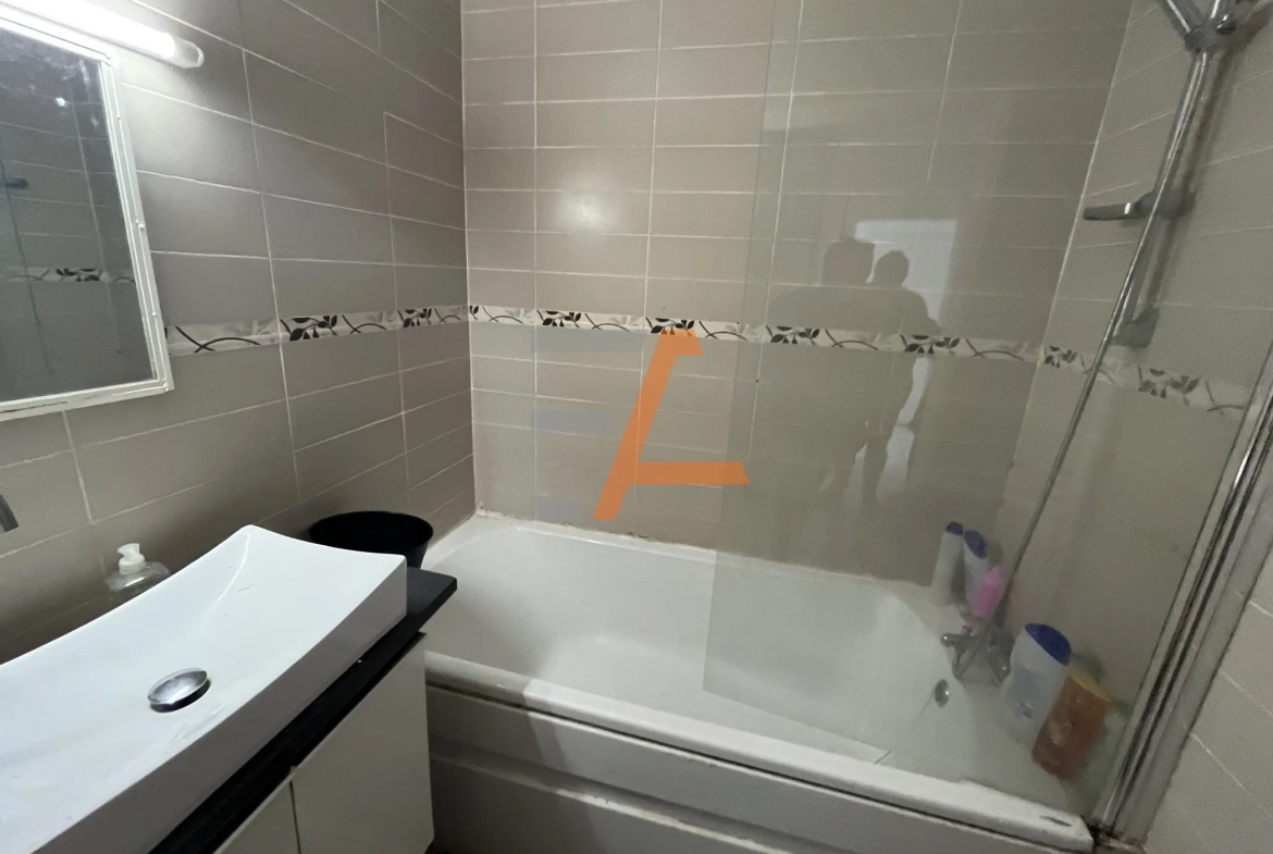 Appartement T4 à Saint-Étienne La Métare avec cave, idéal investissement 