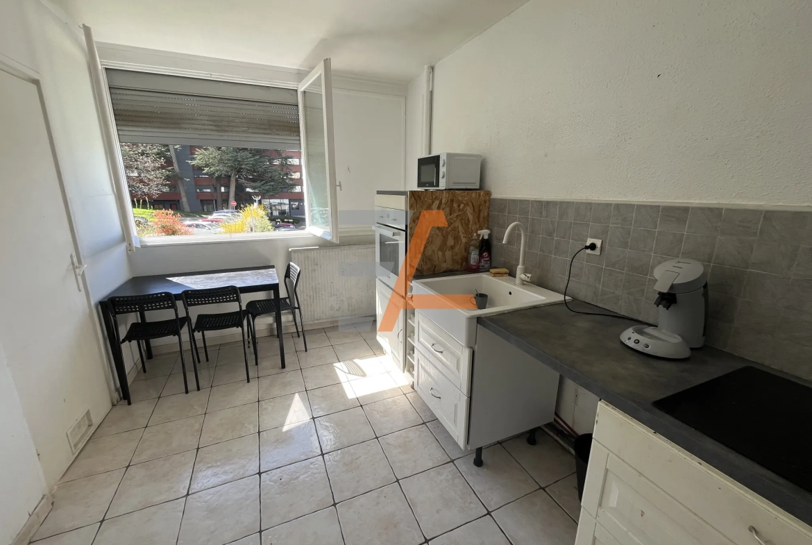 Appartement T4 à Saint-Étienne La Métare avec cave, idéal investissement 
