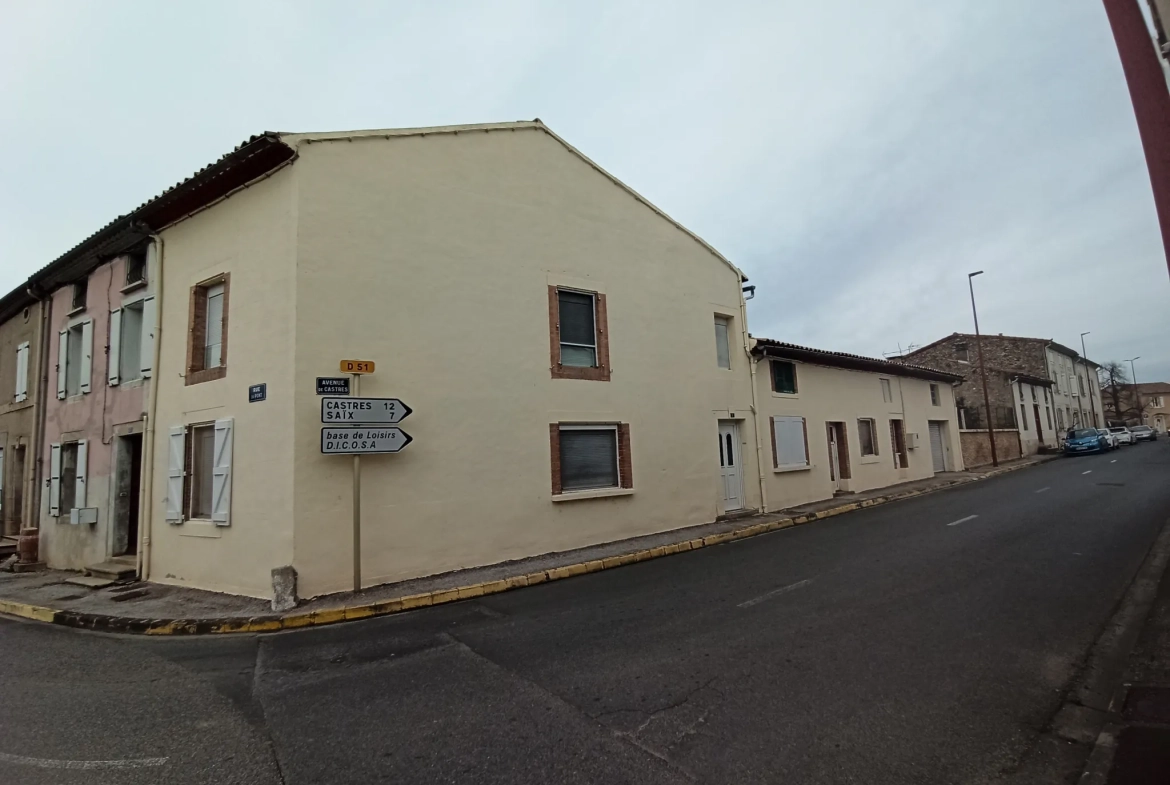 Maison à vendre avec garage et jardin à Semalens - Opportunité à Castres 