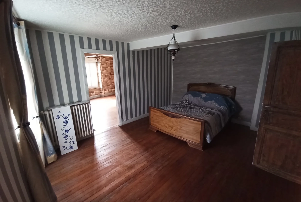 Maison à vendre avec garage et jardin à Semalens - Opportunité à Castres 