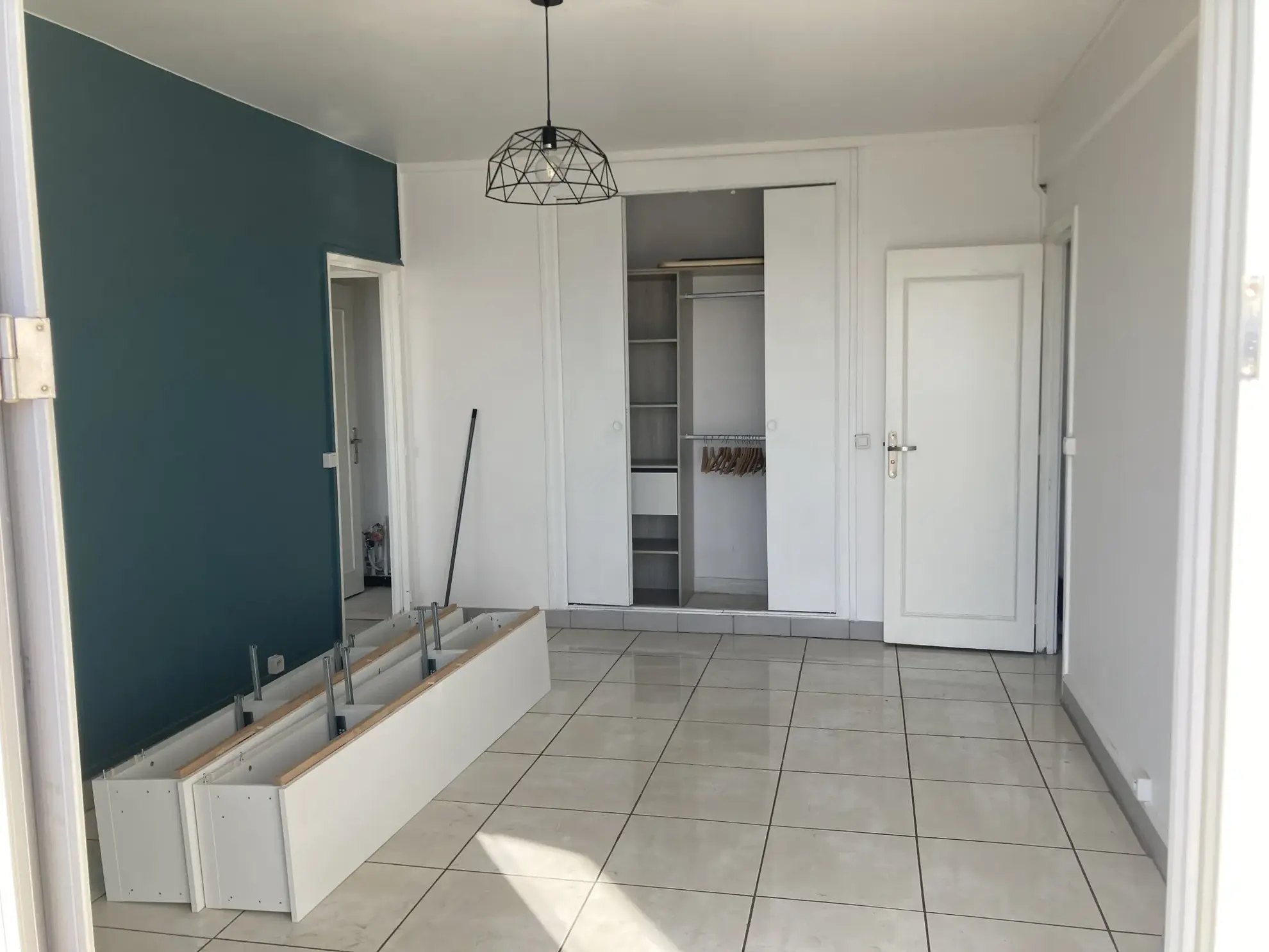 Appartement 2 pièces lumineux avec balcon, cave et parking à Pierrefitte-sur-Seine 