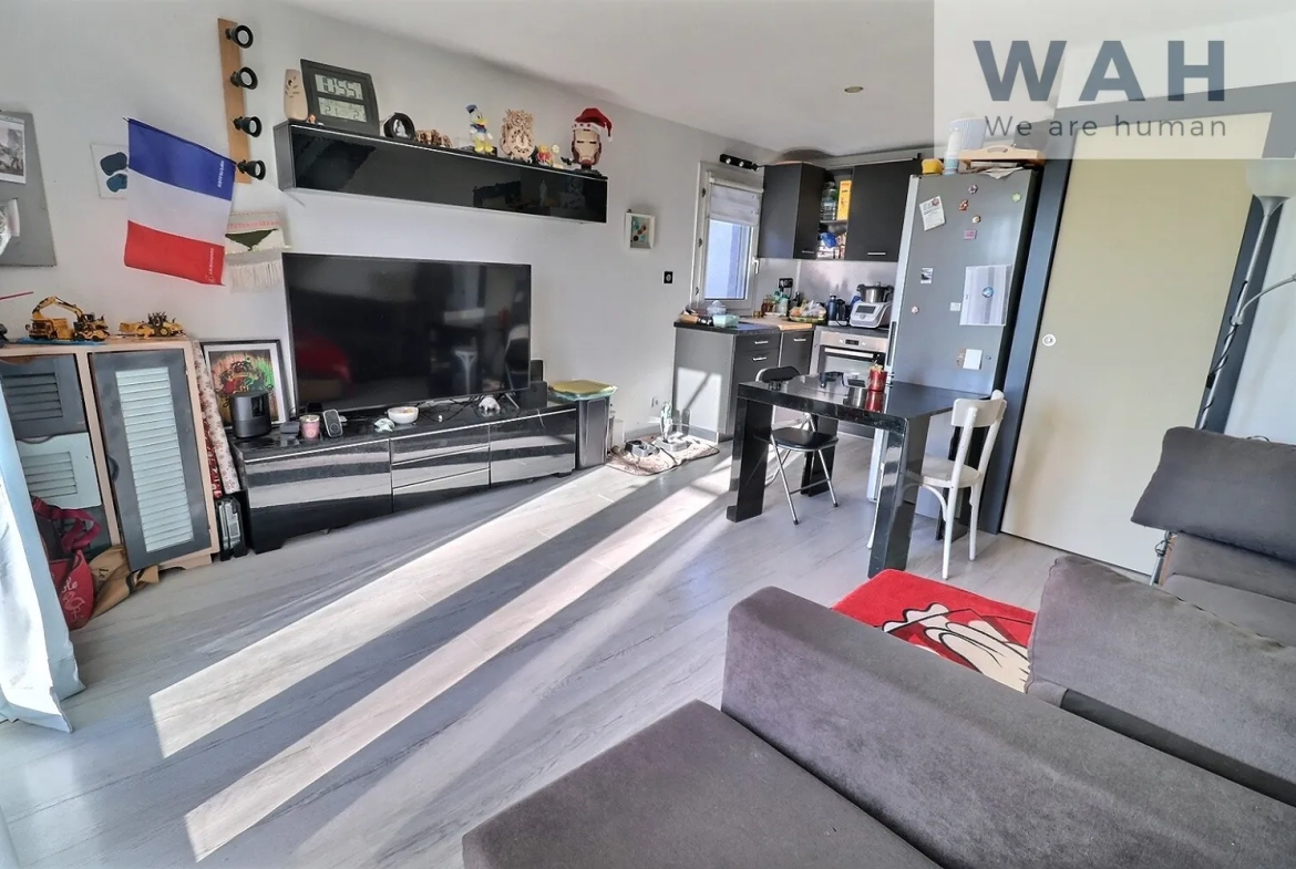 Maison 3 pièces avec jardin, piscine à Vic la Gardiole – Calme et proximité commerces 