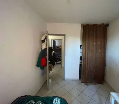 Appartement à vendre à Avignon de 65 m² - 3 chambres, balcon, prix attractif 
