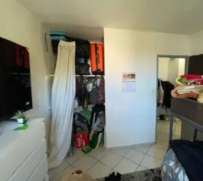 Appartement à vendre à Avignon de 65 m² - 3 chambres, balcon, prix attractif 
