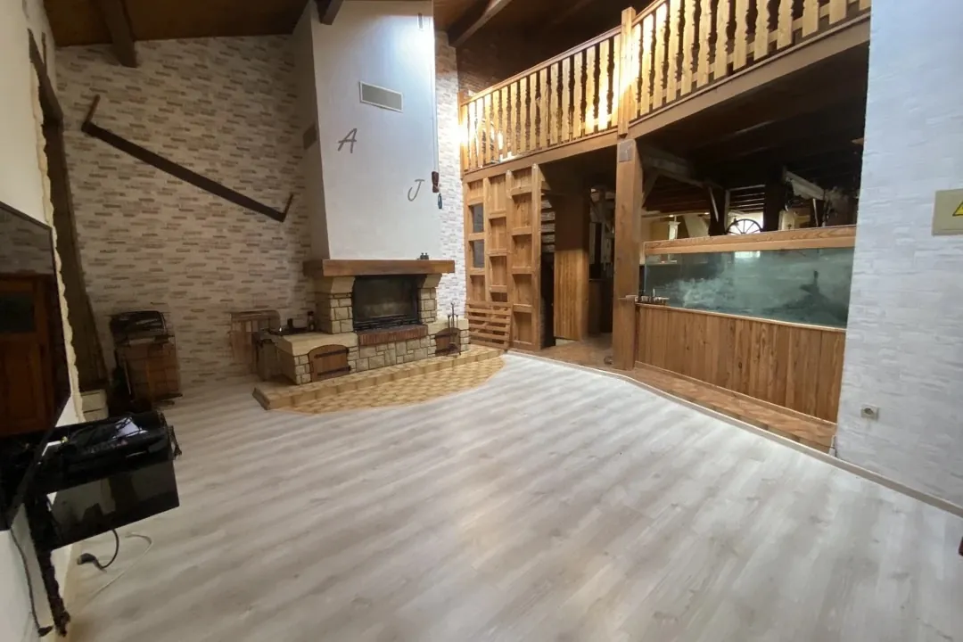 Maison F5 à vendre à Rémering, proche commodités, 3 chambres, chauffage pellets, terrasse 