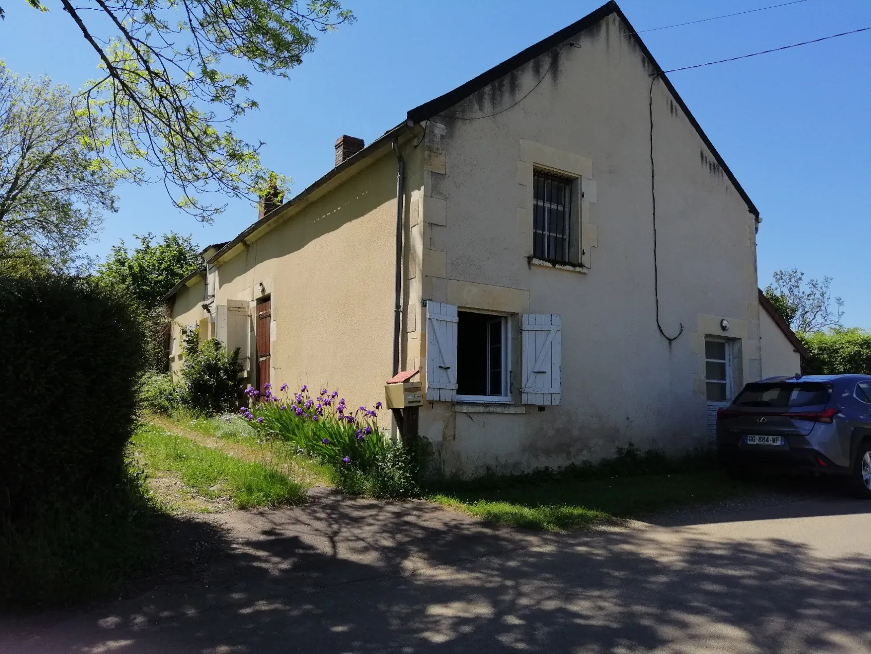Ancienne fermette à vendre à Parigny les Vaux (58), 1408 m² de terrain 