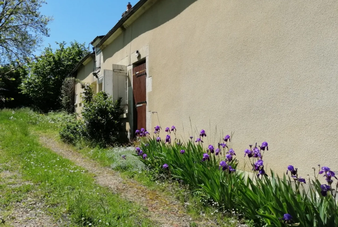 Ancienne fermette à vendre à Parigny les Vaux (58), 1408 m² de terrain 