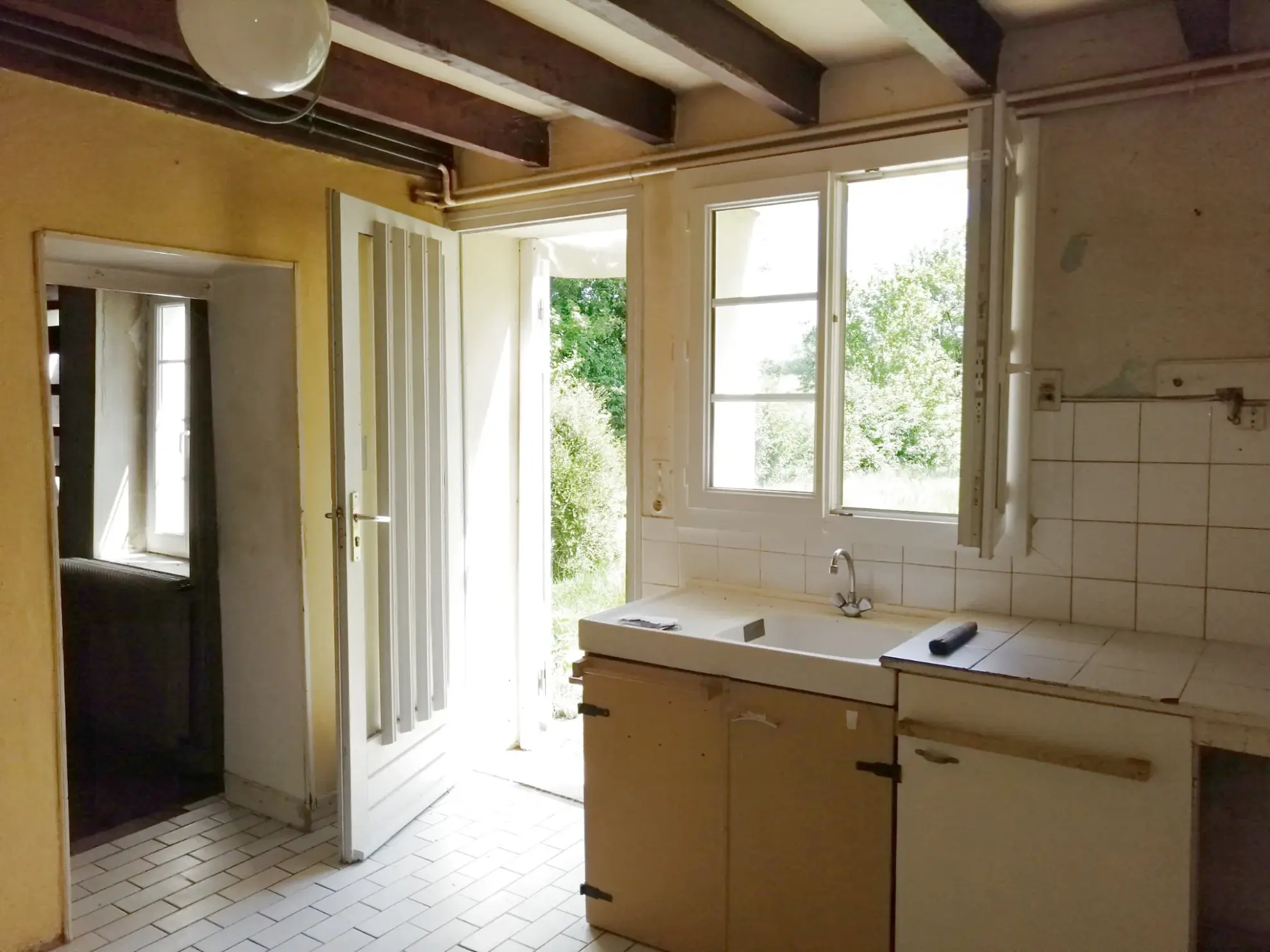 Ancienne fermette à vendre à Parigny les Vaux (58), 1408 m² de terrain 