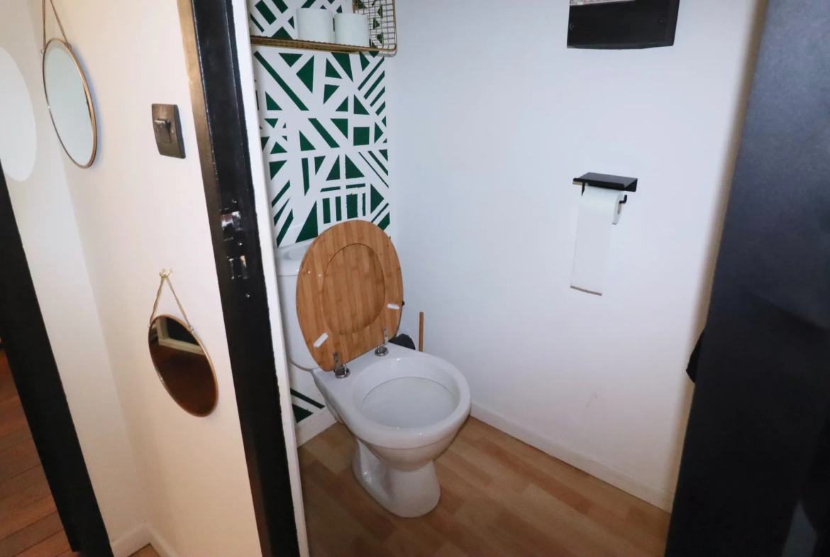 Appartement avec grotte dans la falaise face à l'océan à Meschers-sur-Gironde 