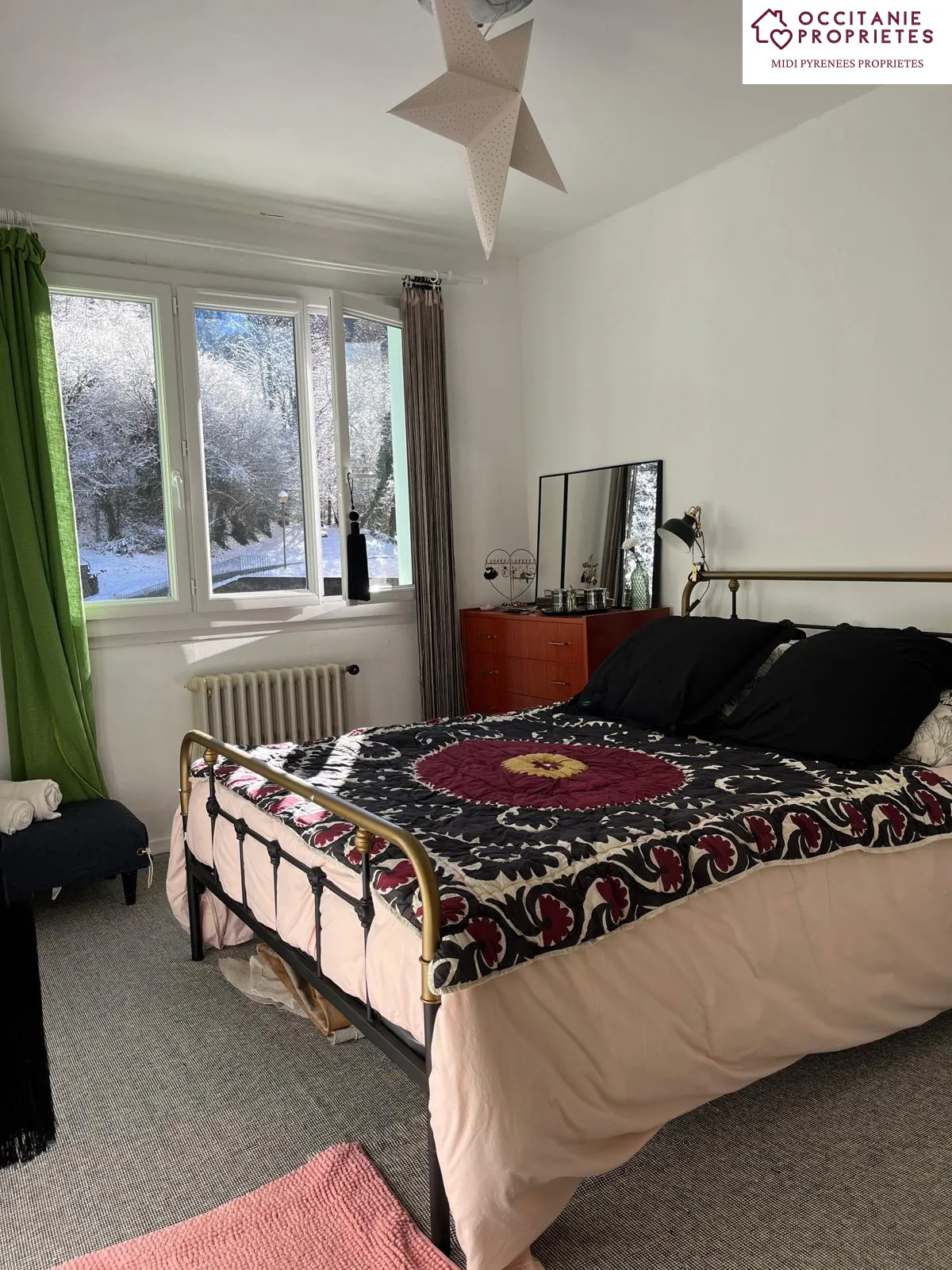Appartement lumineux de 79 m² avec balcon et vue montagne à Couflens 