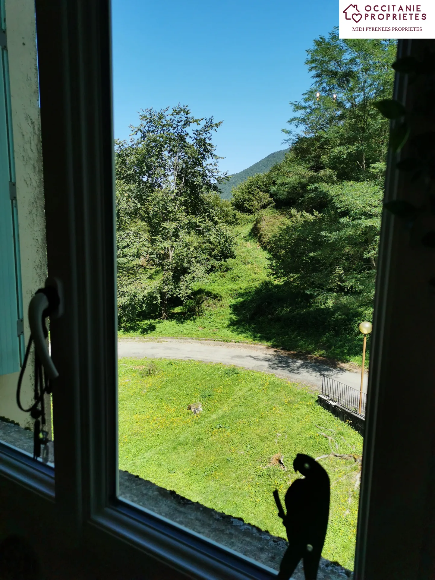 Appartement lumineux de 79 m² avec balcon et vue montagne à Couflens 