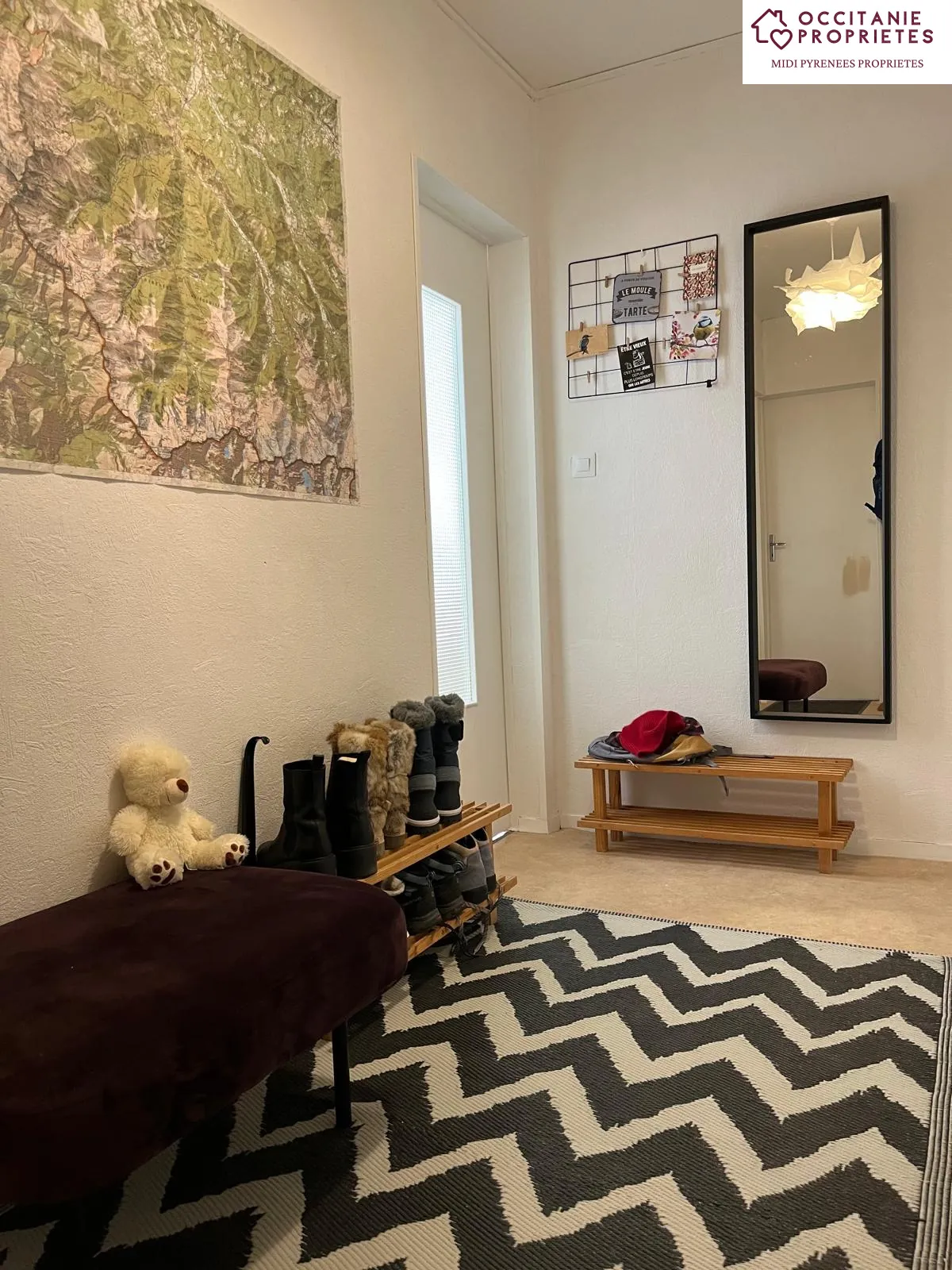 Appartement lumineux de 79 m² avec balcon et vue montagne à Couflens 
