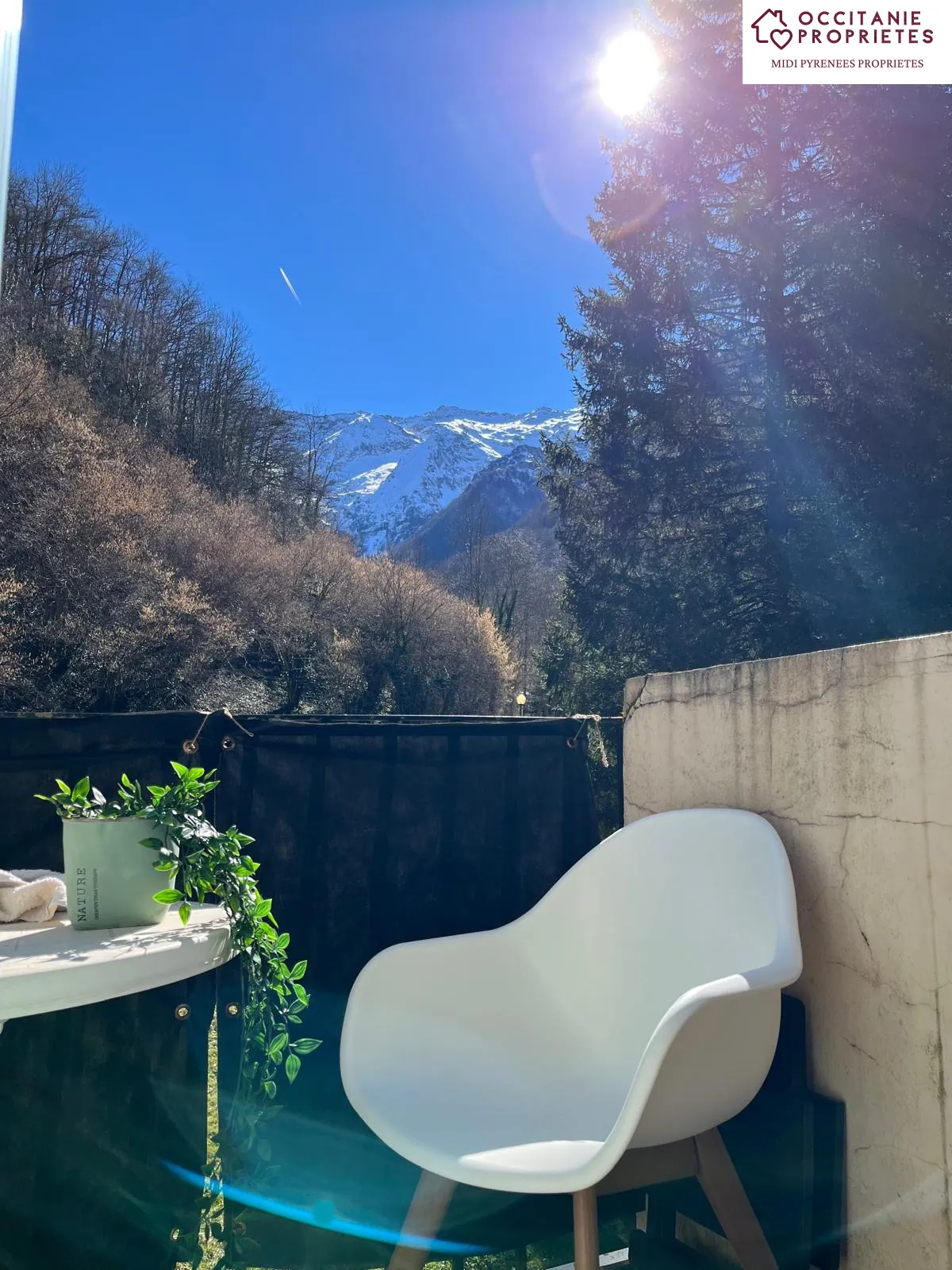 Appartement lumineux de 79 m² avec balcon et vue montagne à Couflens 