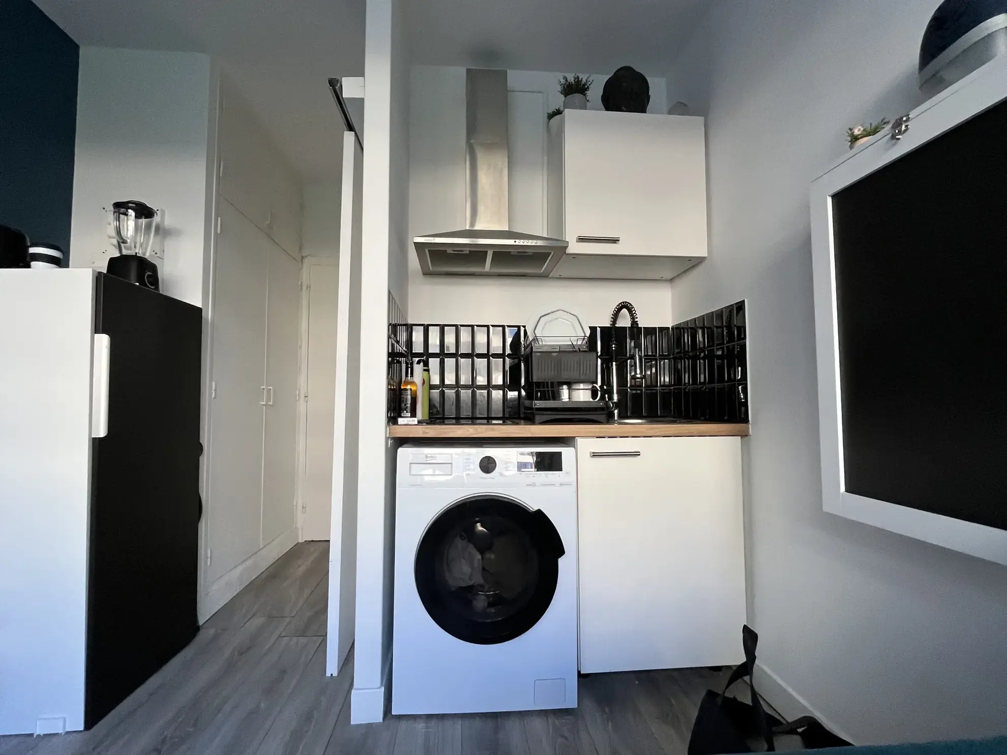 Studio lumineux à Ville d'Avray avec jardin, proche commerces et transports 
