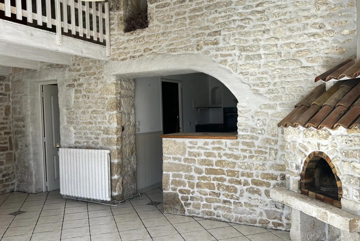 Charmante maison en pierre avec jardin à Saint Rémy — Idéal famille 