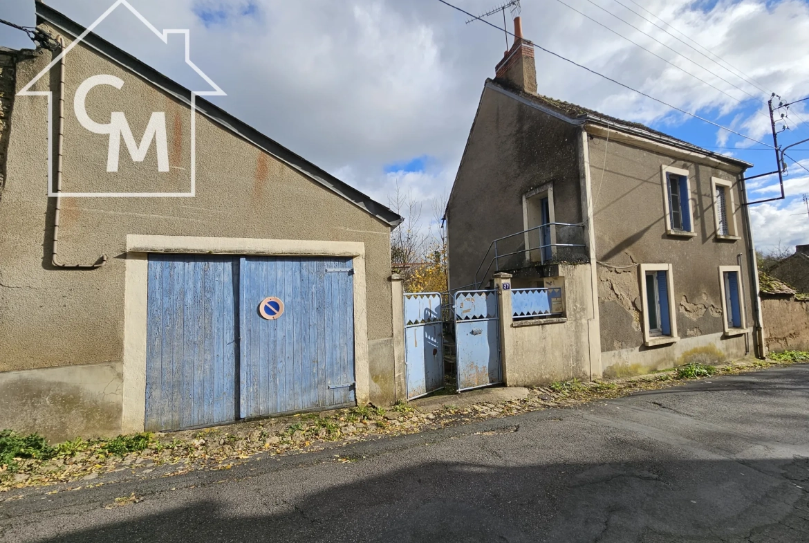 Maison 2 niveaux avec jardin, garage à La Châtre 36400 