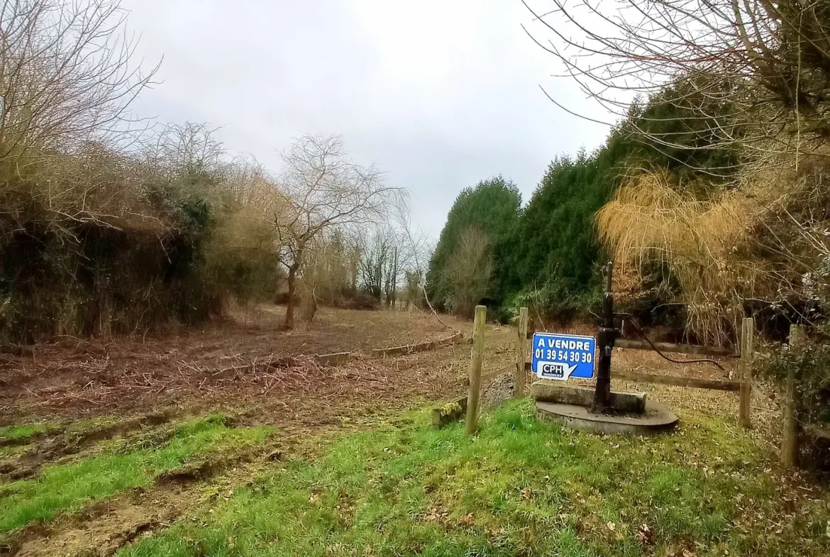 Terrain constructible de 1845 m² à Familly - Calme et campagne en Normandie 