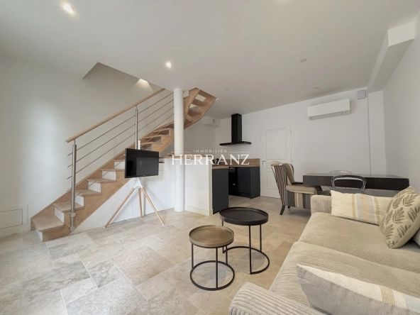 Maison rénovée de 49,56 m² au cœur de Libourne - Emplacement idéal