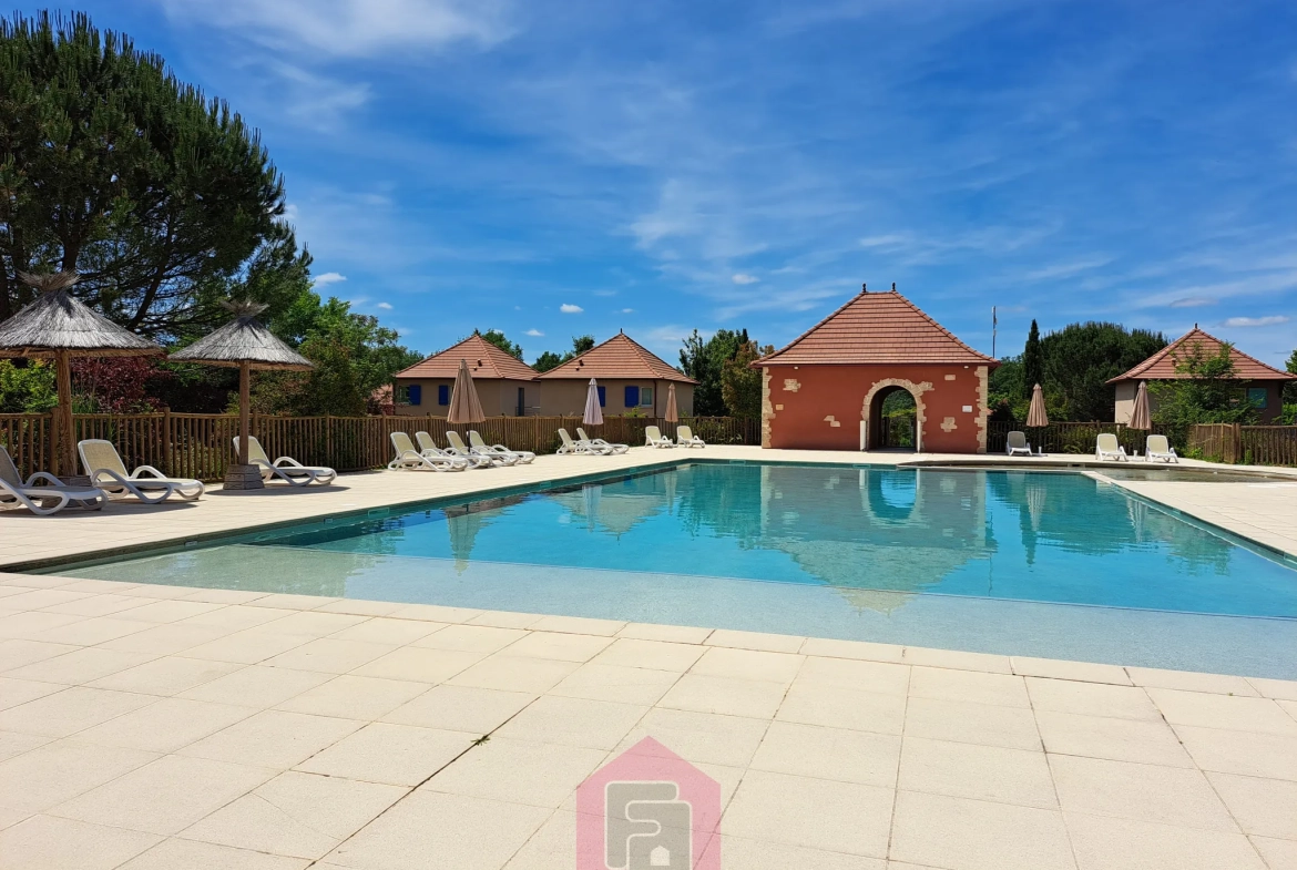 Appartement 42 m² avec terrasse à Prayssac dans résidence de vacances 
