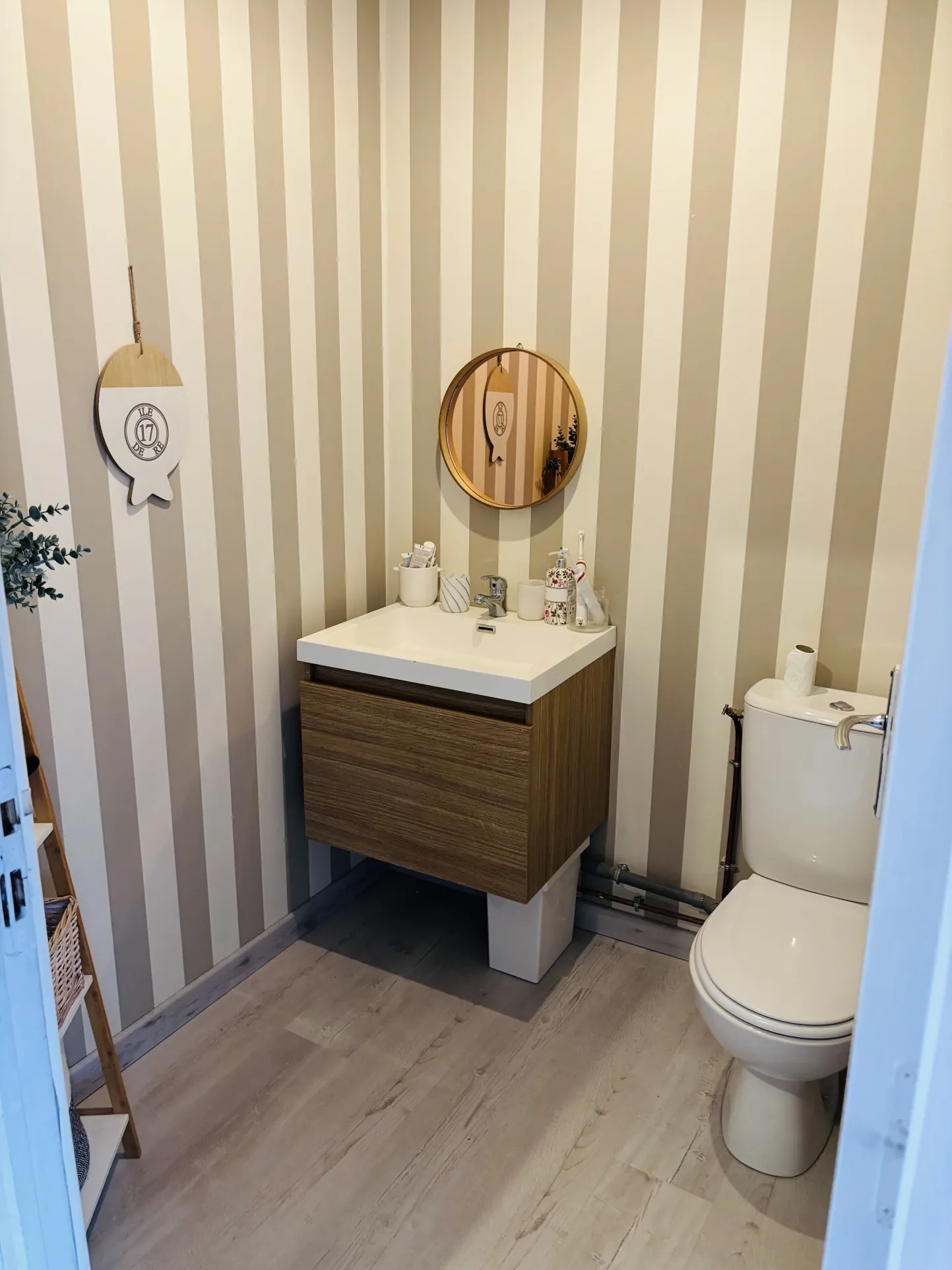 Magnifique maison rénovée à Saint-Quentin près des Champs-Élysées 