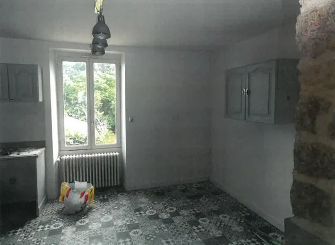 Villa de 105 m² à Baud avec 4 chambres et garage à vendre à 190 000 € 