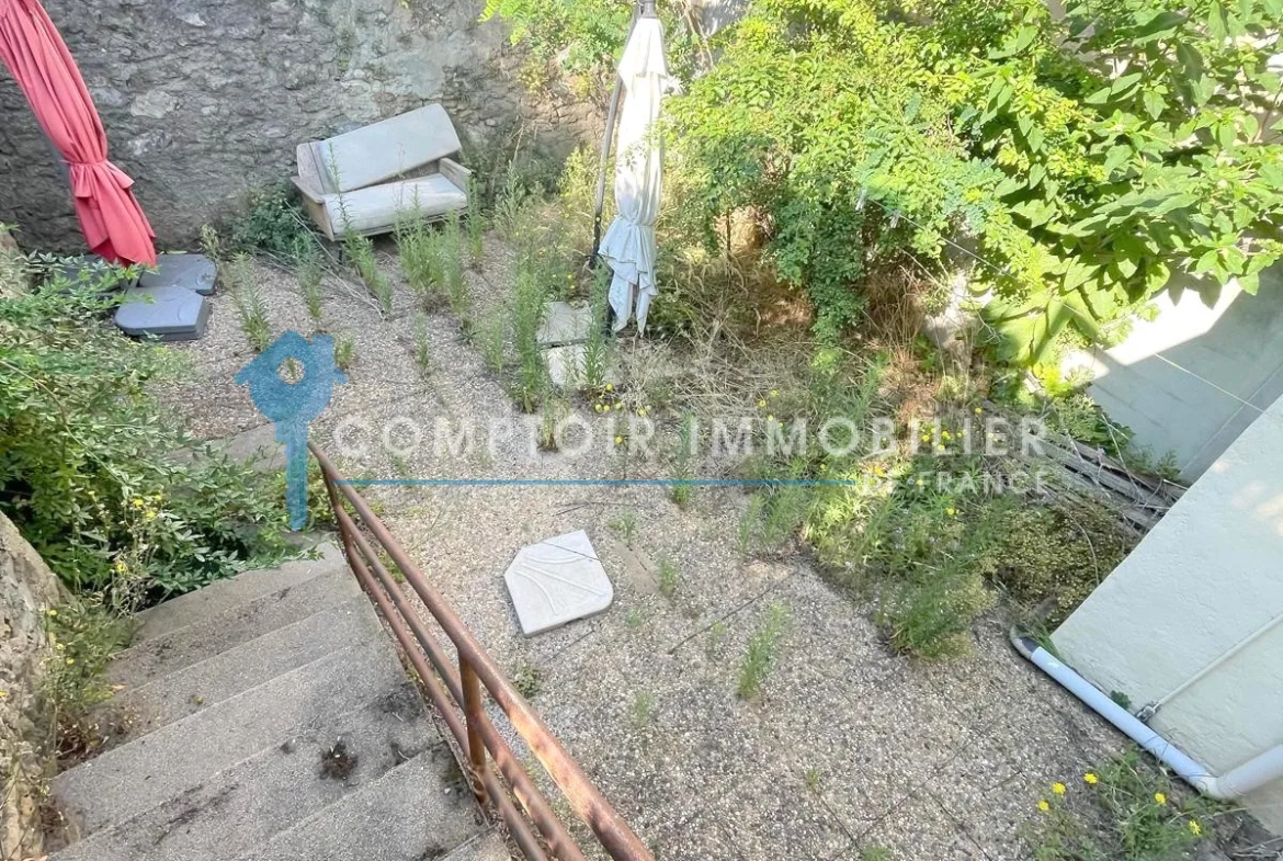 Maison de ville à vendre à Montpellier Salingros - 100 m² avec jardin et garage 