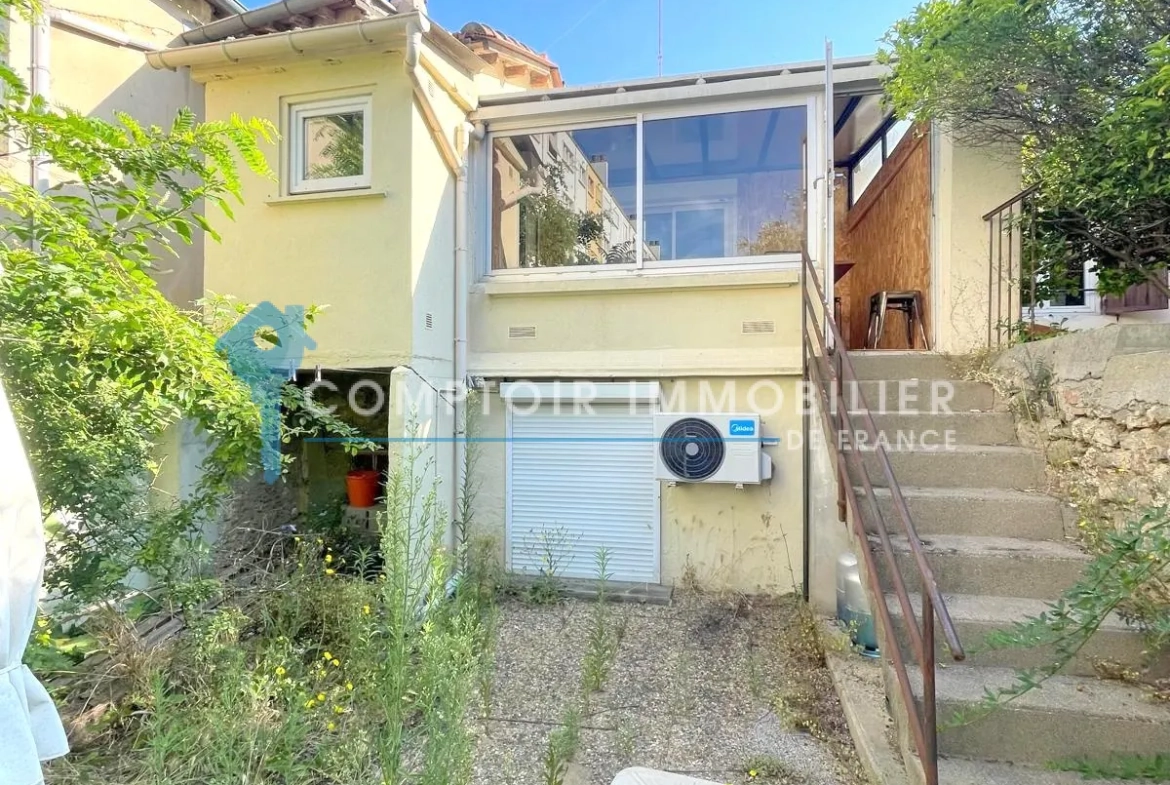 Maison de ville à vendre à Montpellier Salingros - 100 m² avec jardin et garage 