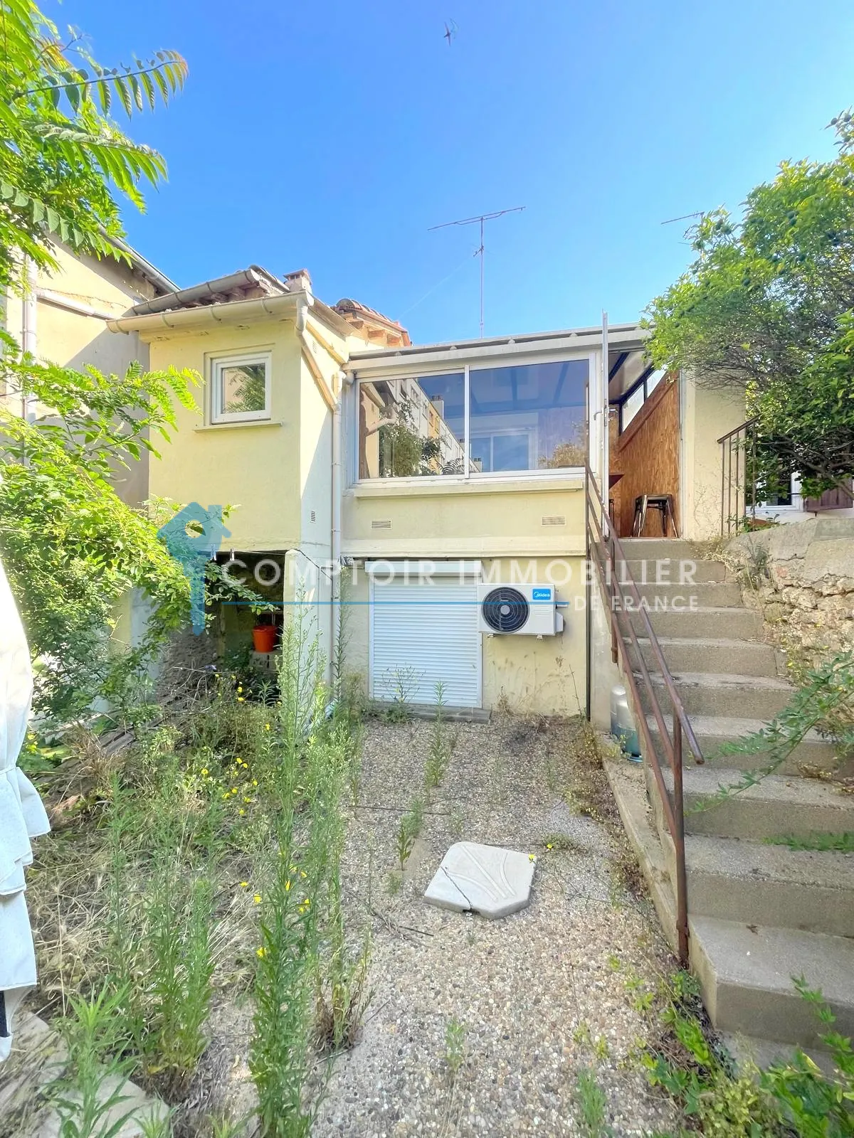 Maison de ville à vendre à Montpellier Salingros - 100 m² avec jardin et garage 