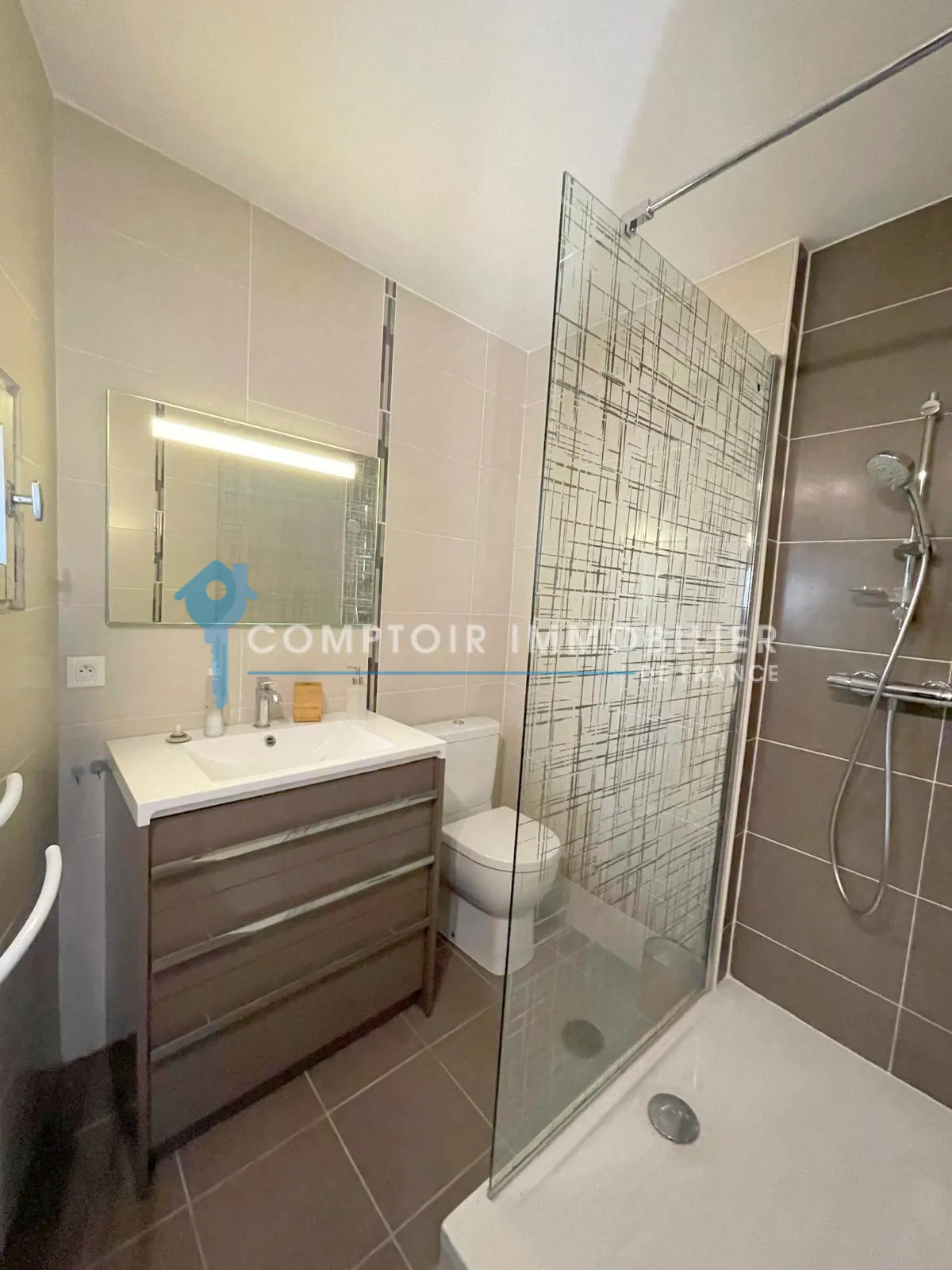 Maison de ville à vendre à Montpellier Salingros - 100 m² avec jardin et garage 
