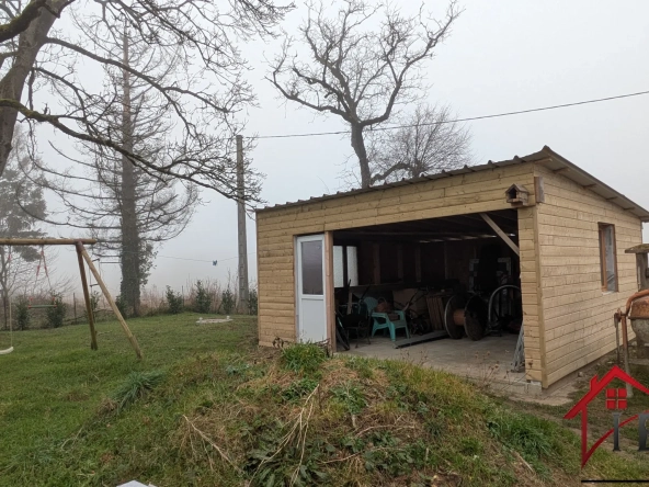 Maison rénovée de 145 m² avec terrain de 6750 m² à Chaumergy 