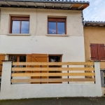 Maison 3 pièces rénovée de 74 m² à Montaigut-sur-Save proche commodités