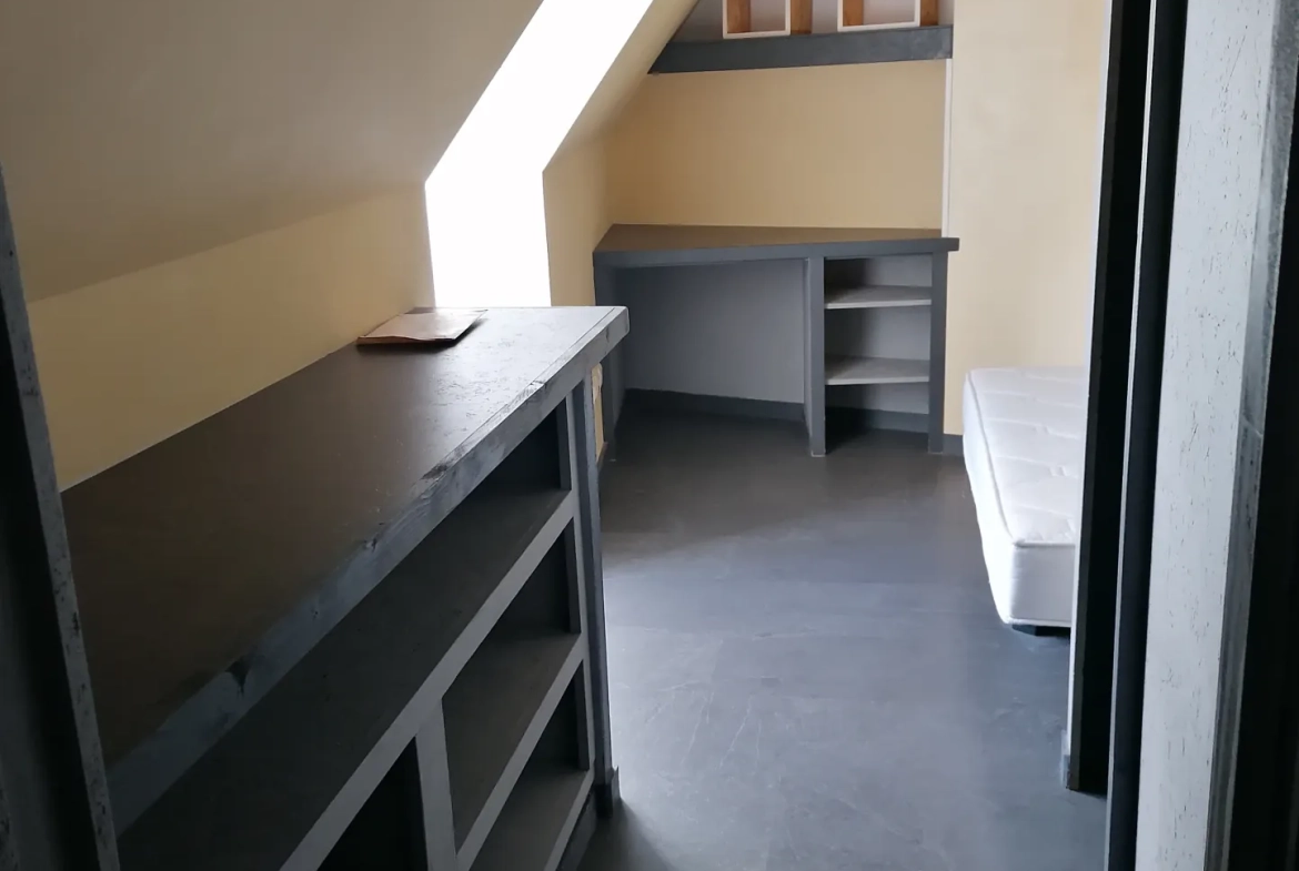 Appartement à vendre dernier étage à Sarlat-La-Canéda - 26,38 m², idéal premier achat 