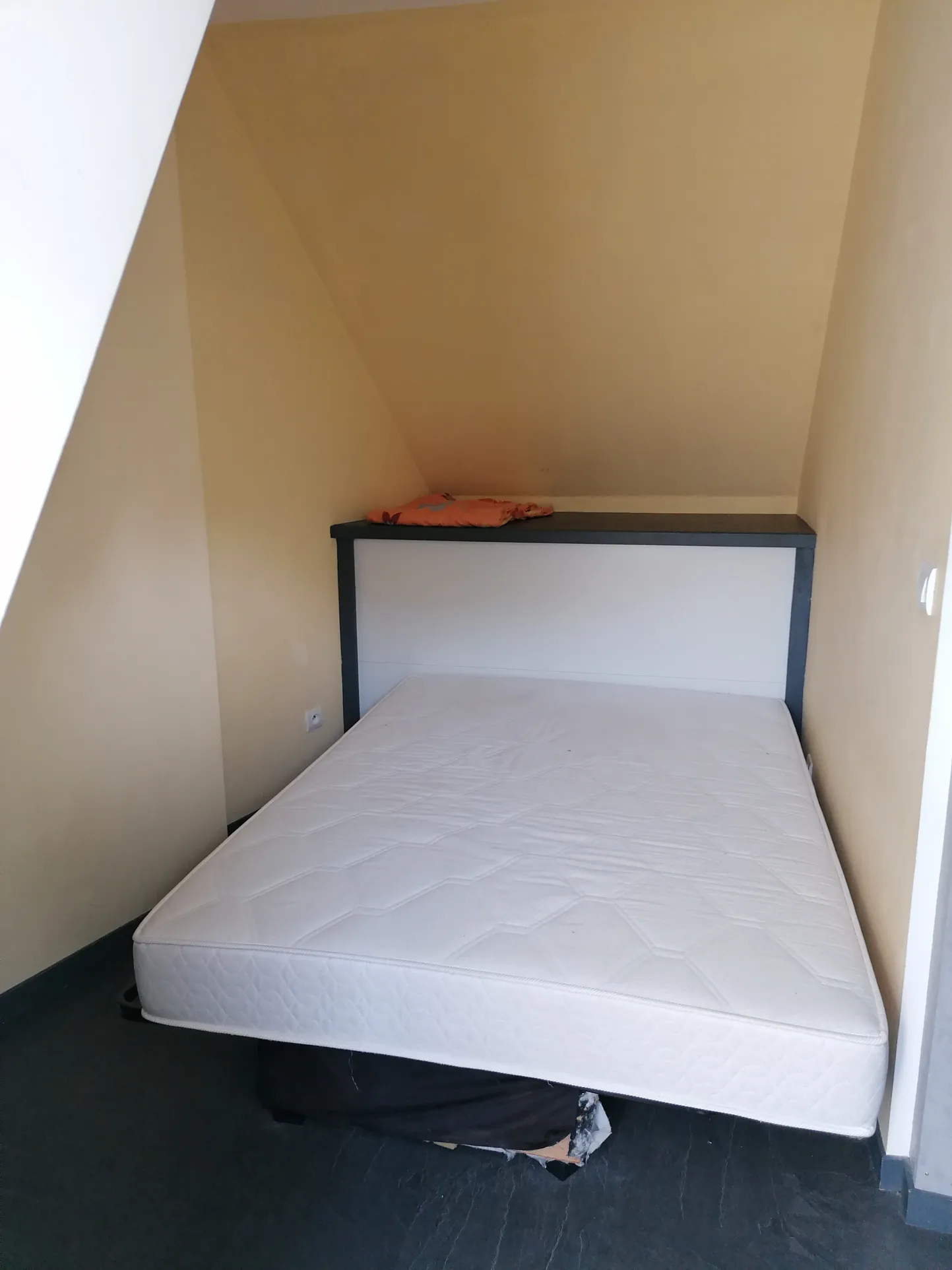 Appartement à vendre dernier étage à Sarlat-La-Canéda - 26,38 m², idéal premier achat 