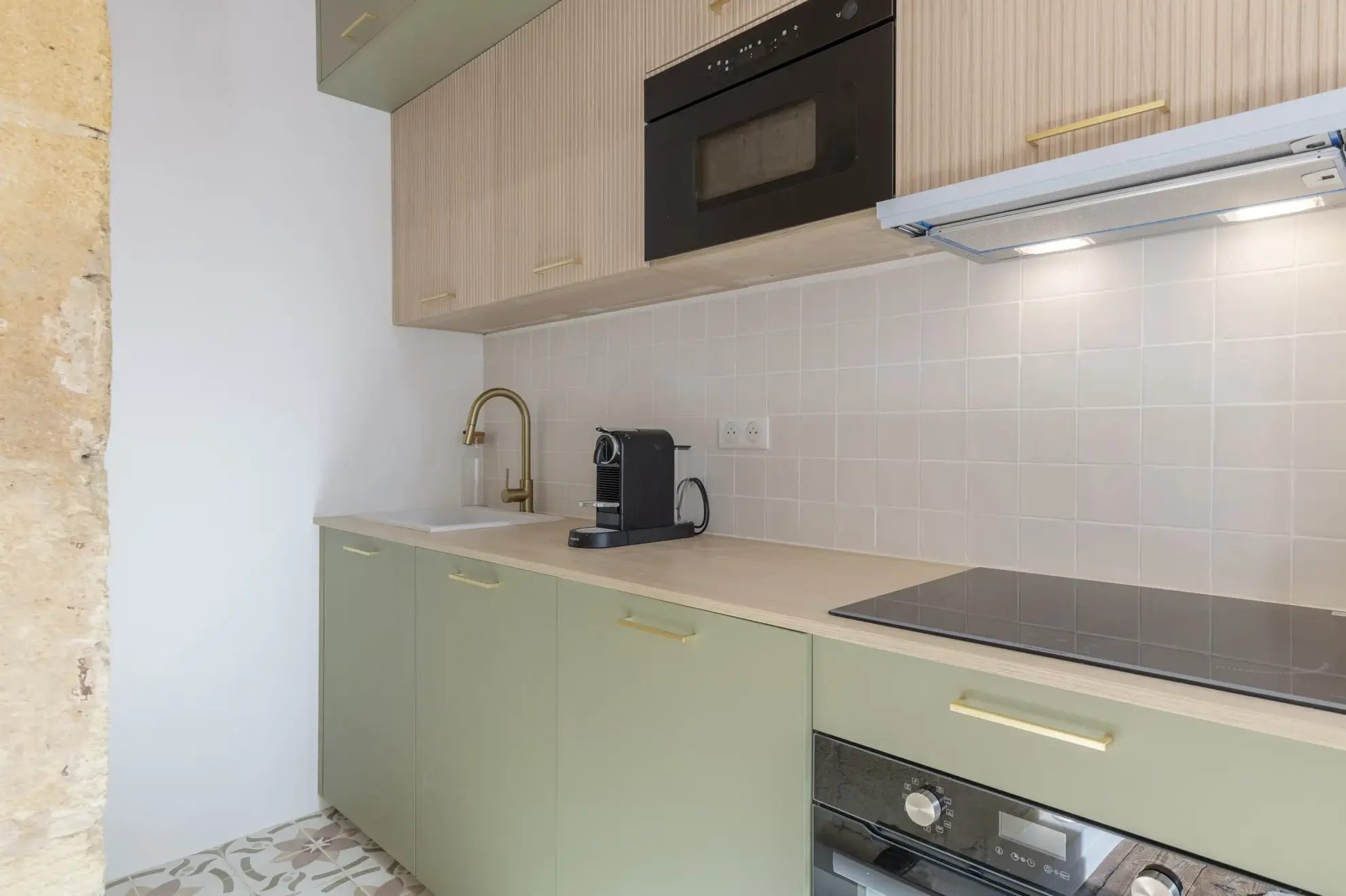 Superbe appartement avec grande terrasse à Bordeaux dans le quartier des Chartrons 