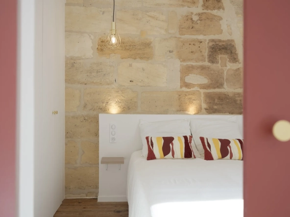 Superbe appartement avec grande terrasse à Bordeaux dans le quartier des Chartrons 